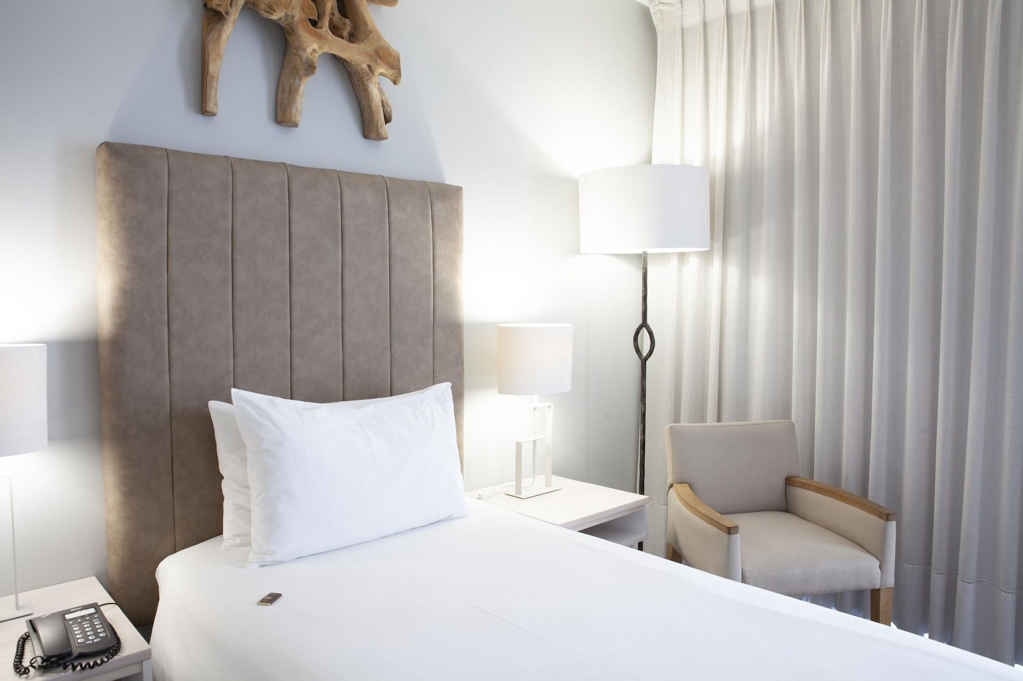 Atlantic Beach Hotel Melkbosstrand Bagian luar foto