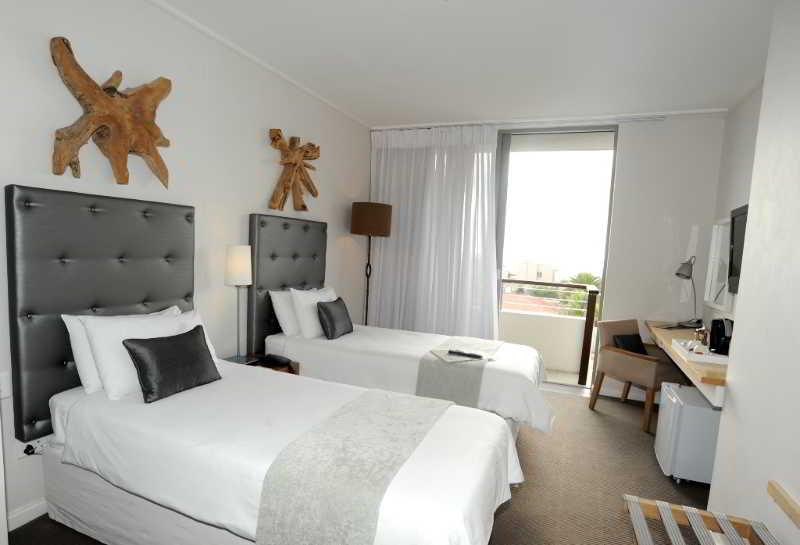Atlantic Beach Hotel Melkbosstrand Bagian luar foto
