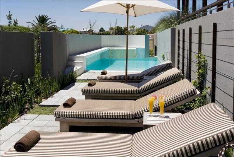 Atlantic Beach Hotel Melkbosstrand Bagian luar foto